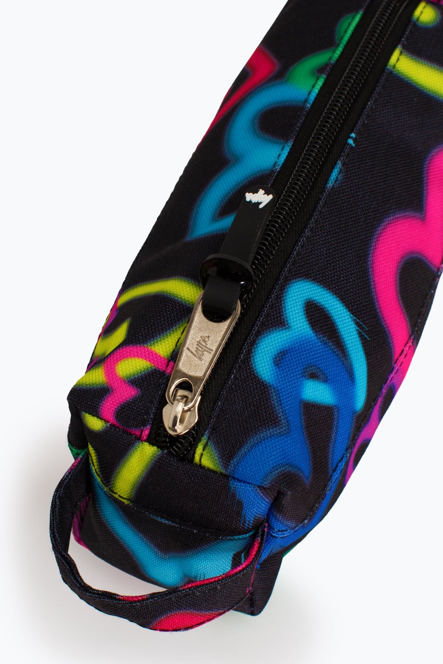 HYPE BLACK GRAFFITI HEART PENCIL CASE