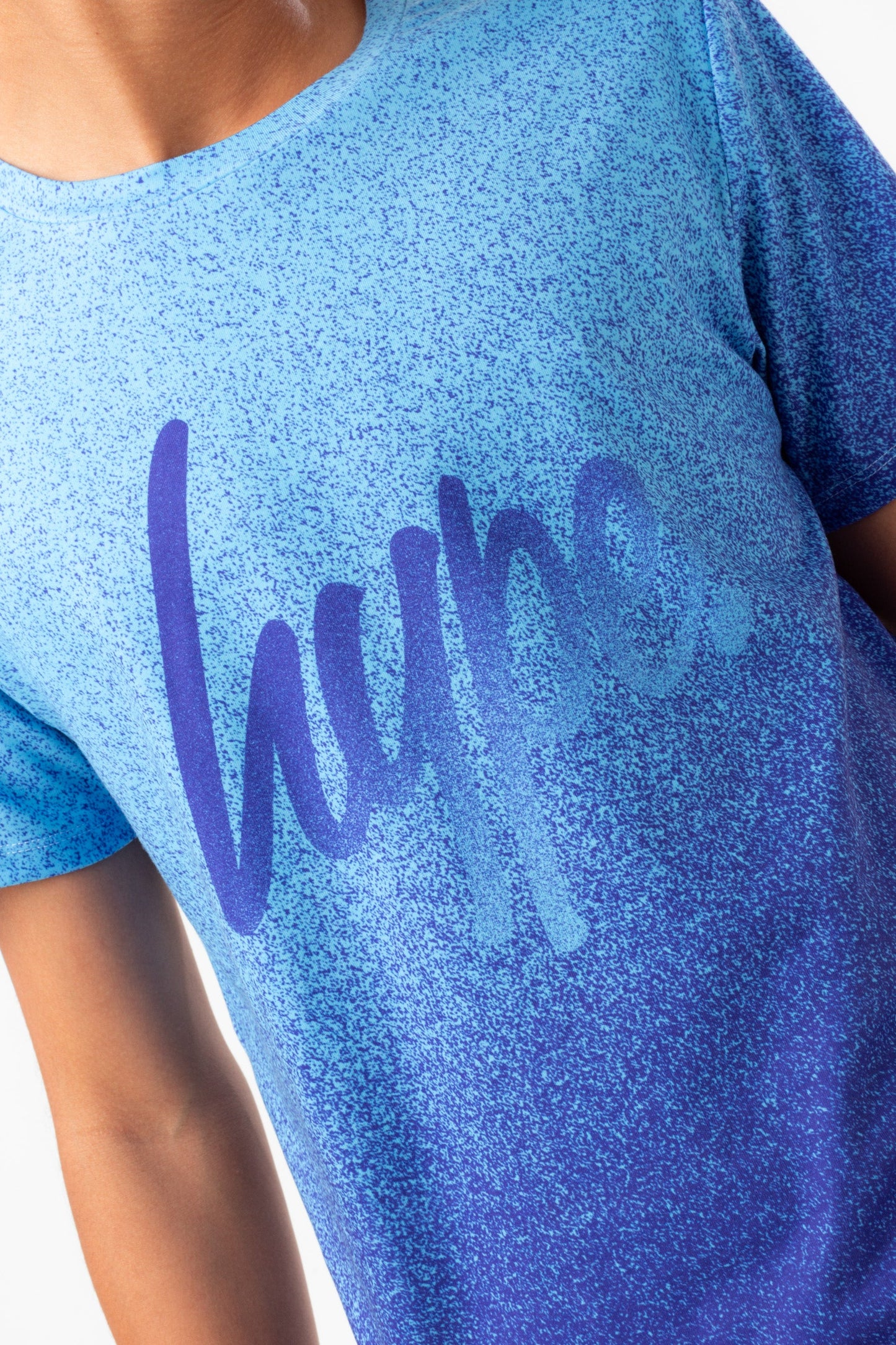 HYPE BOYS BLUE SPECKLE FADE SCRIPT T-SHIRT