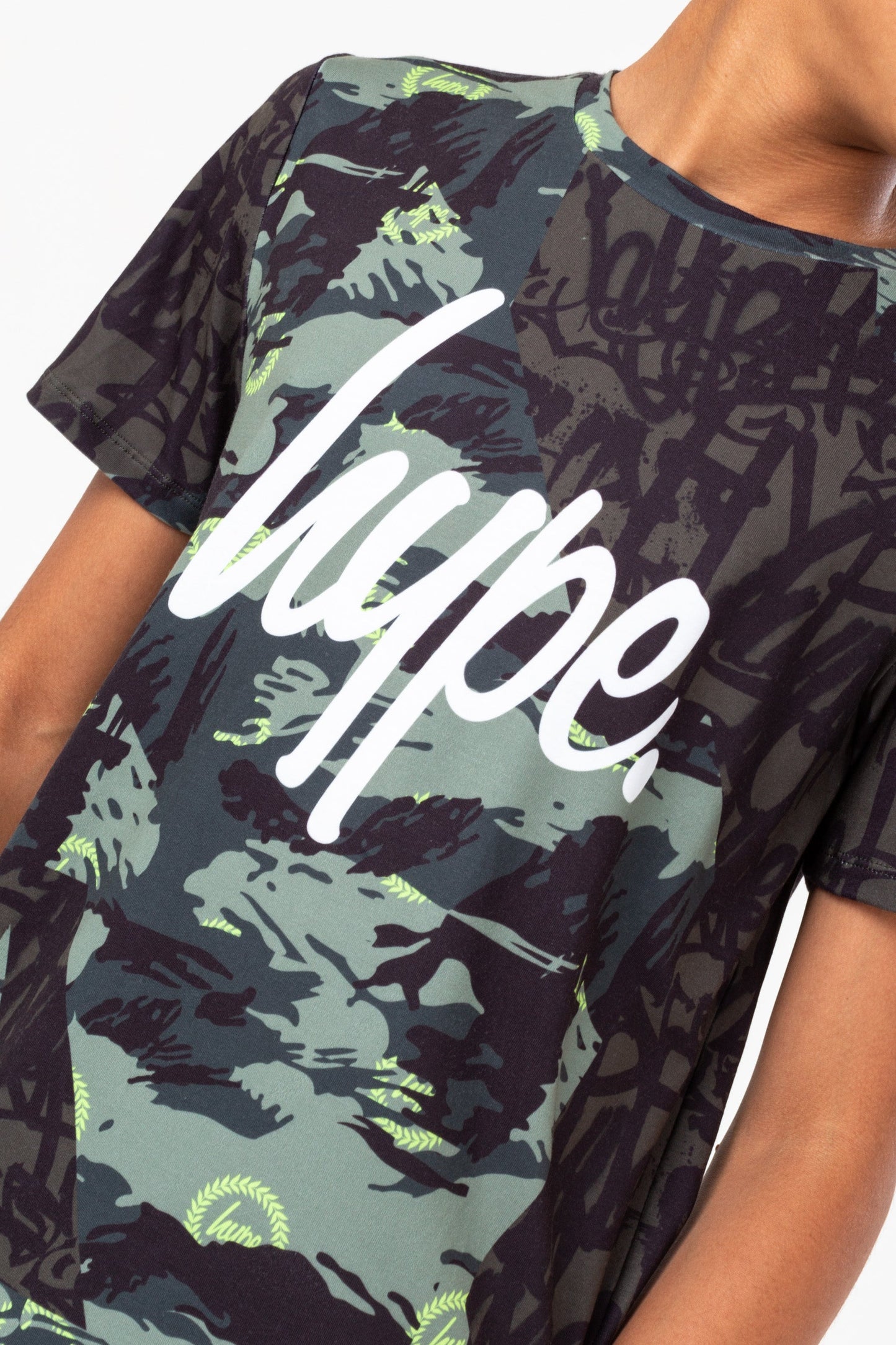 HYPE BOYS KHAKI TYLER CAMO SCRIPT T-SHIRT