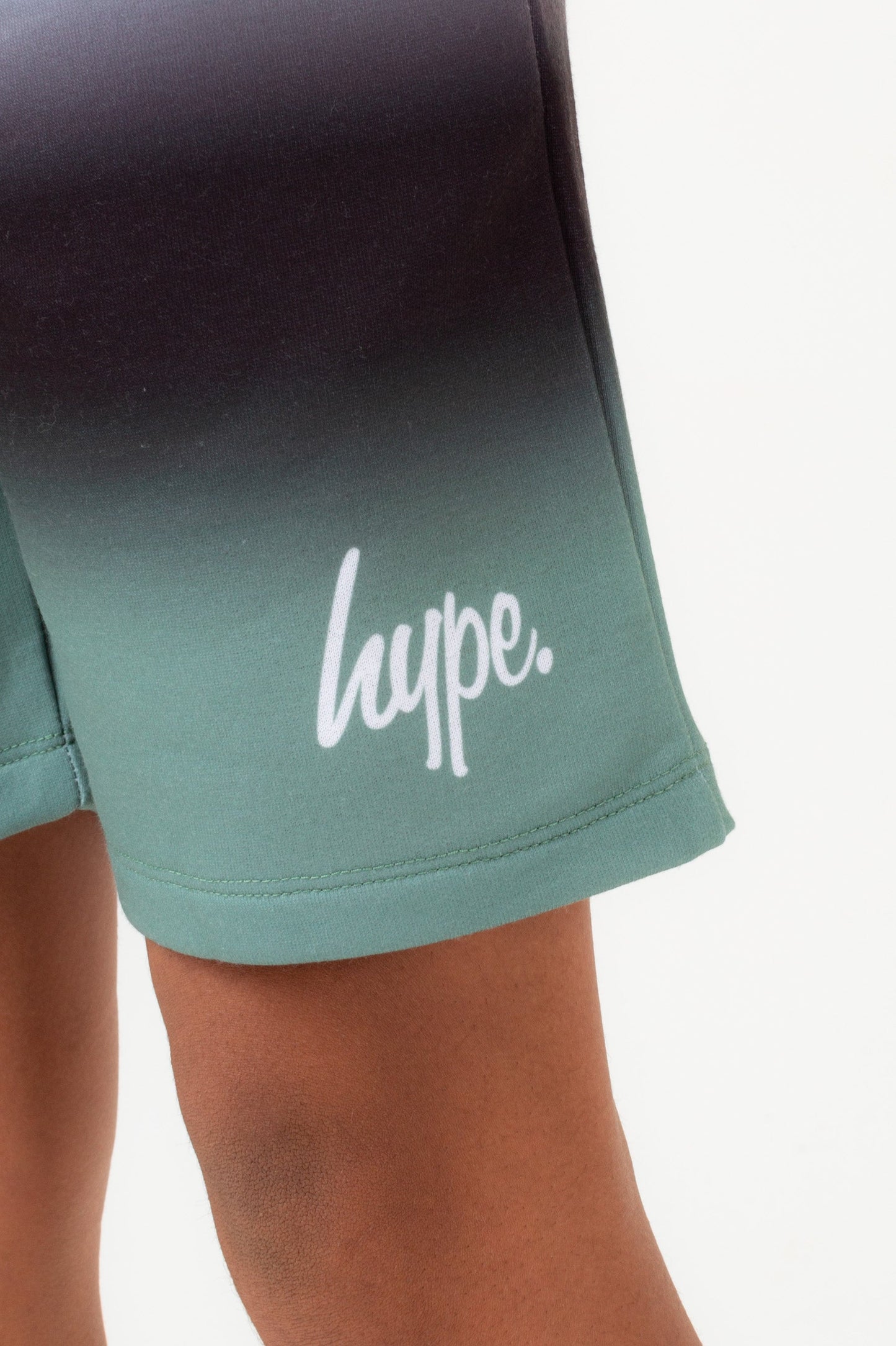 HYPE BOYS WHITE BLACK KHAKI FADE SCRIPT SHORTS
