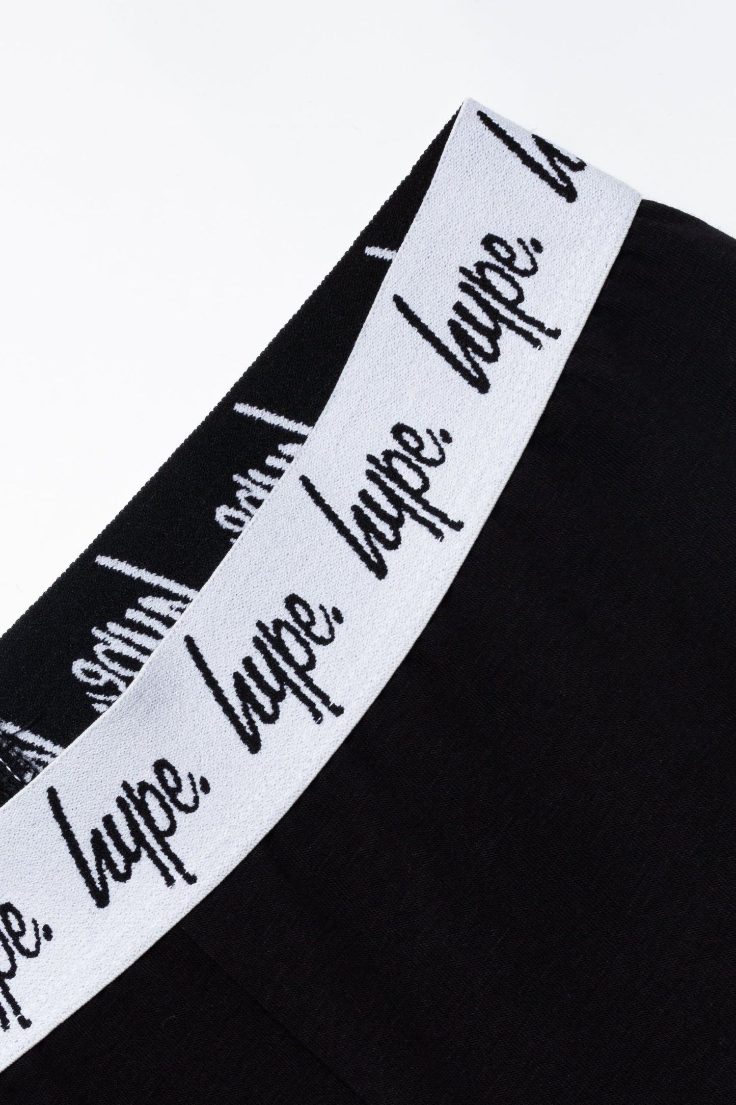 HYPE GIRLS PINK BLACK FADE SCRIPT T-SHIRT AND LEGGINGS