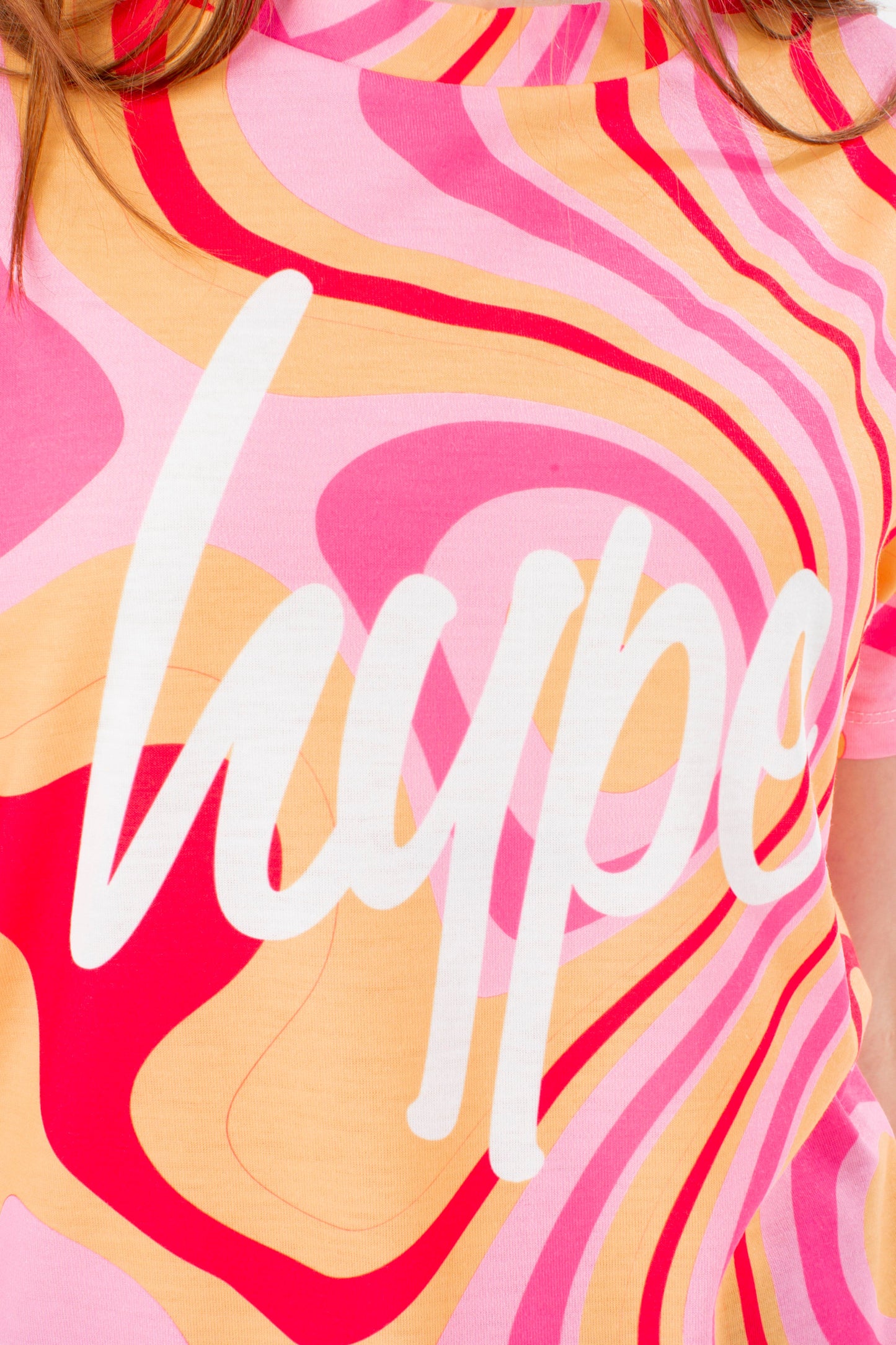 HYPE GIRLS PEACH GROOVEY SCRIPT T-SHIRT