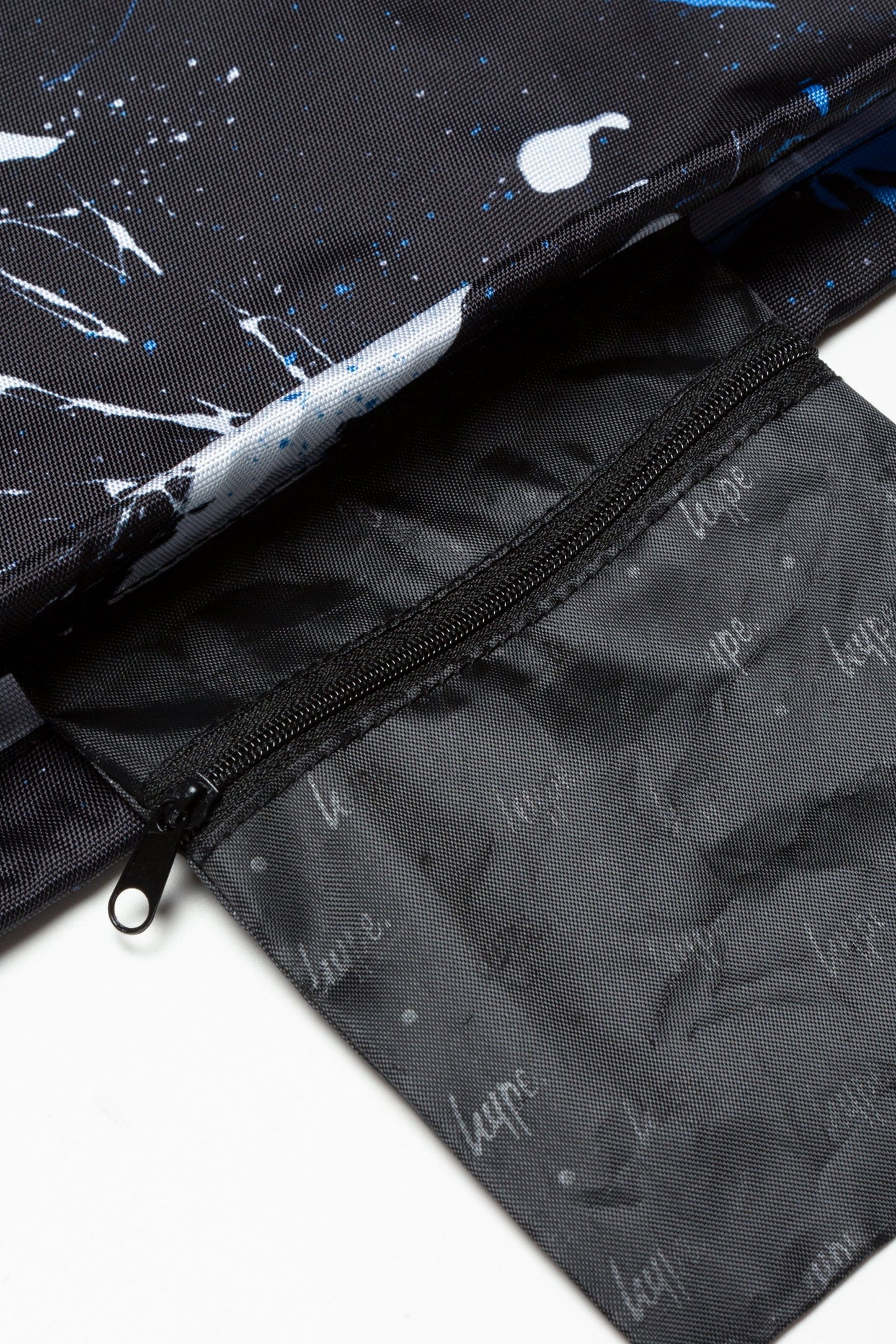 HYPE LARGE SPLATTER DRAWSTRING BAG