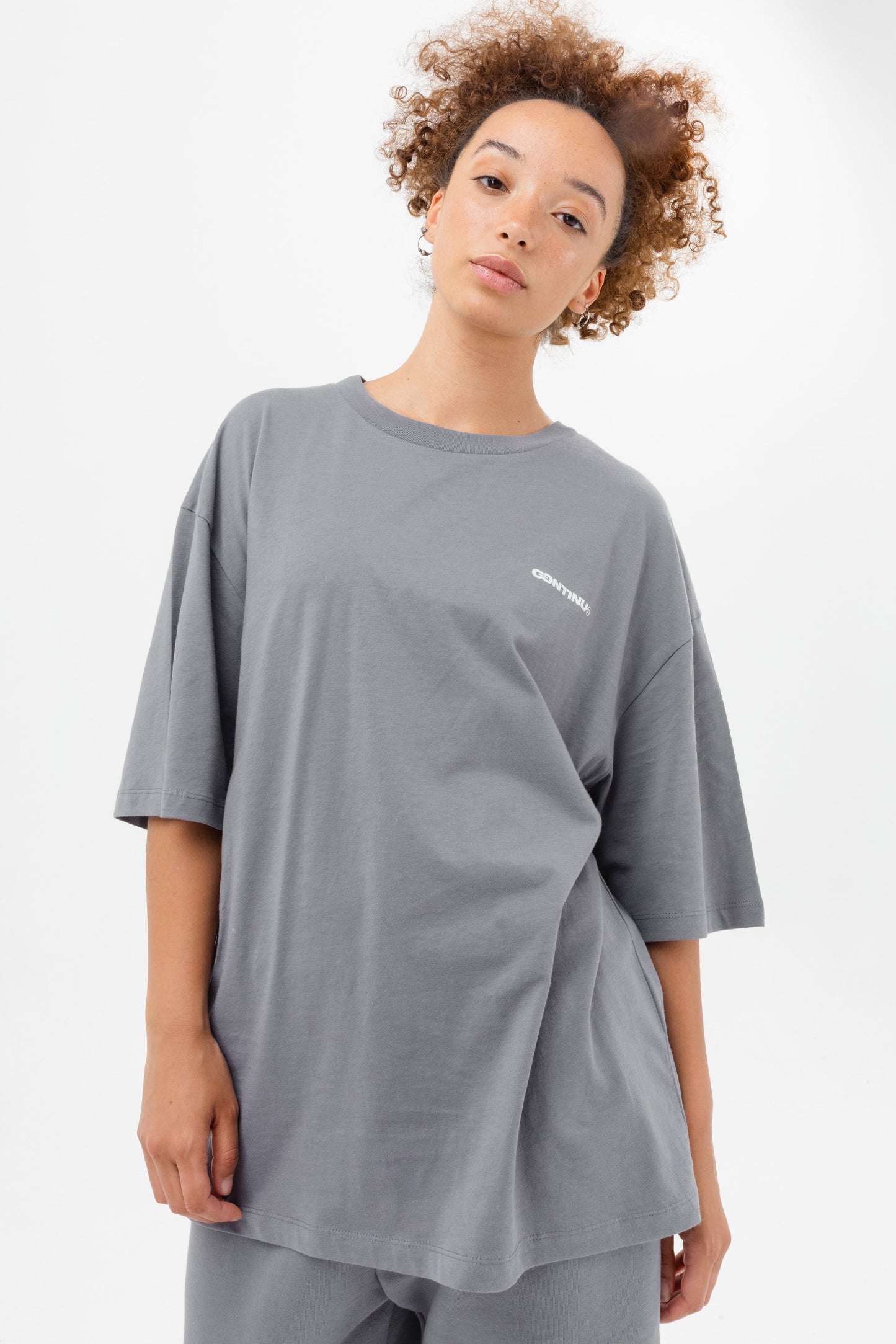 CONTINU8 GREY OVERSIZED T-SHIRT