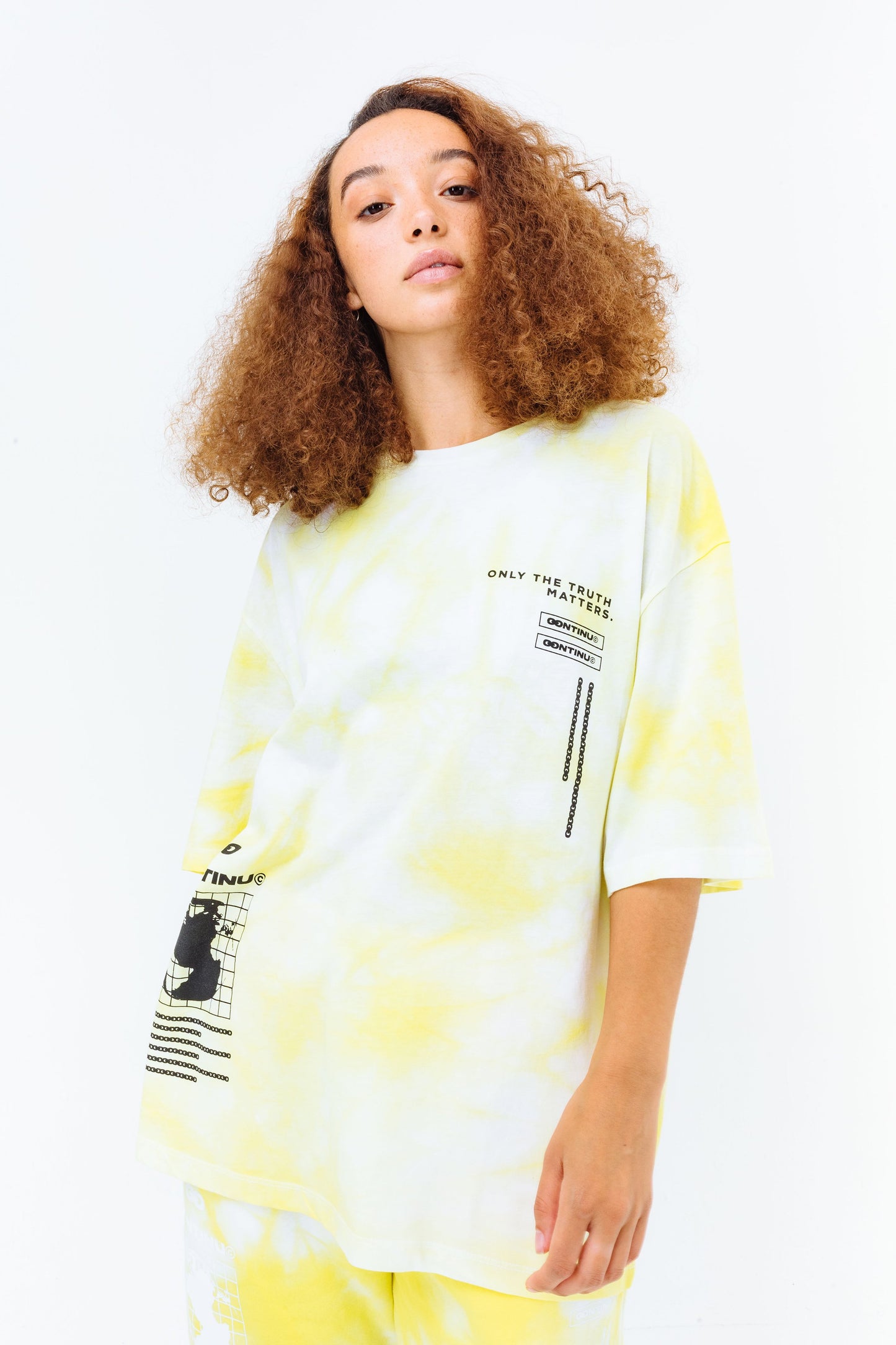 CONTINU8 YELLOW OVERSIZED PRINT T-SHIRT