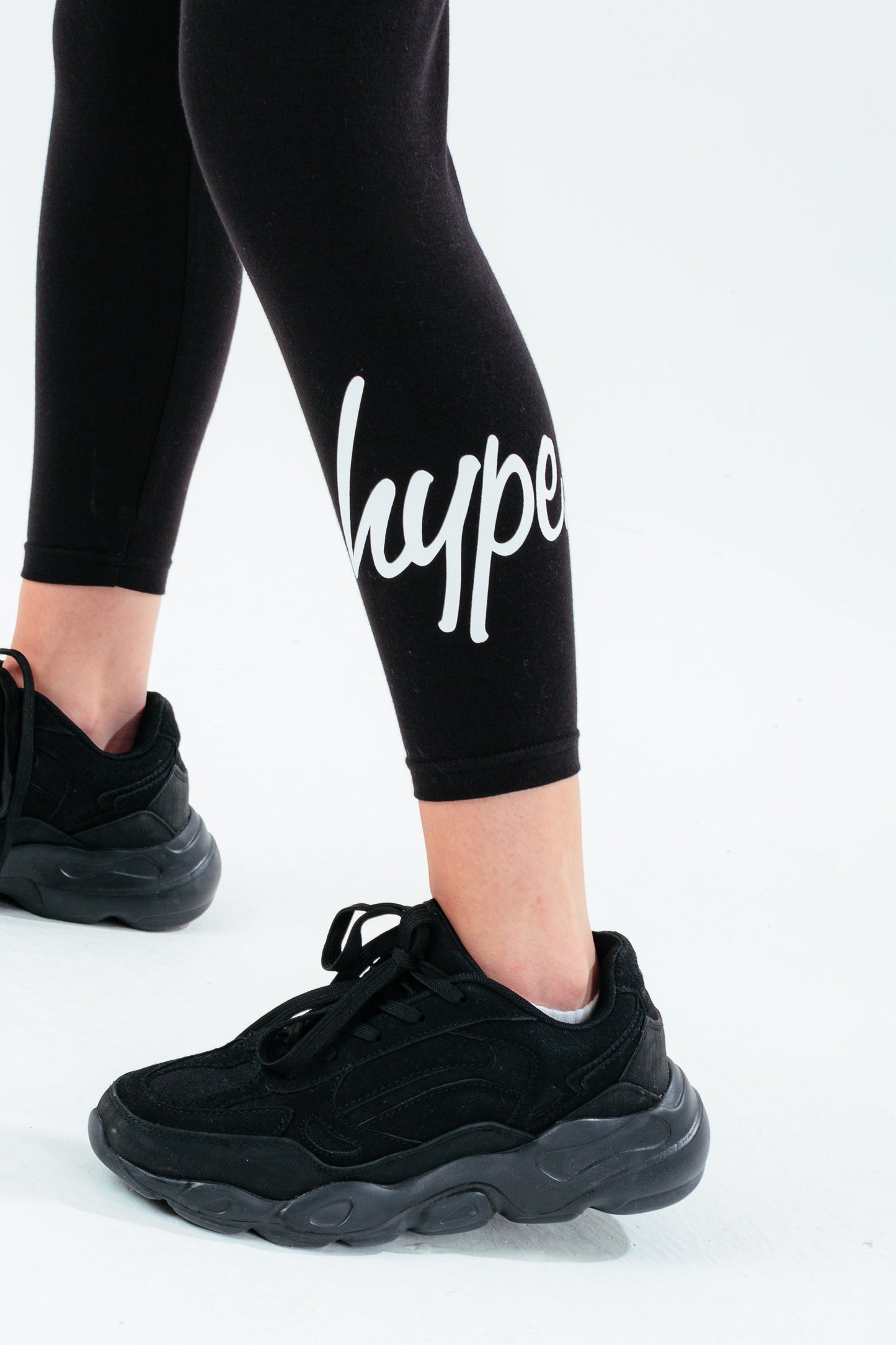 HYPE GIRLS BLACK SCRIPT T-SHIRT & LEGGINGS SET