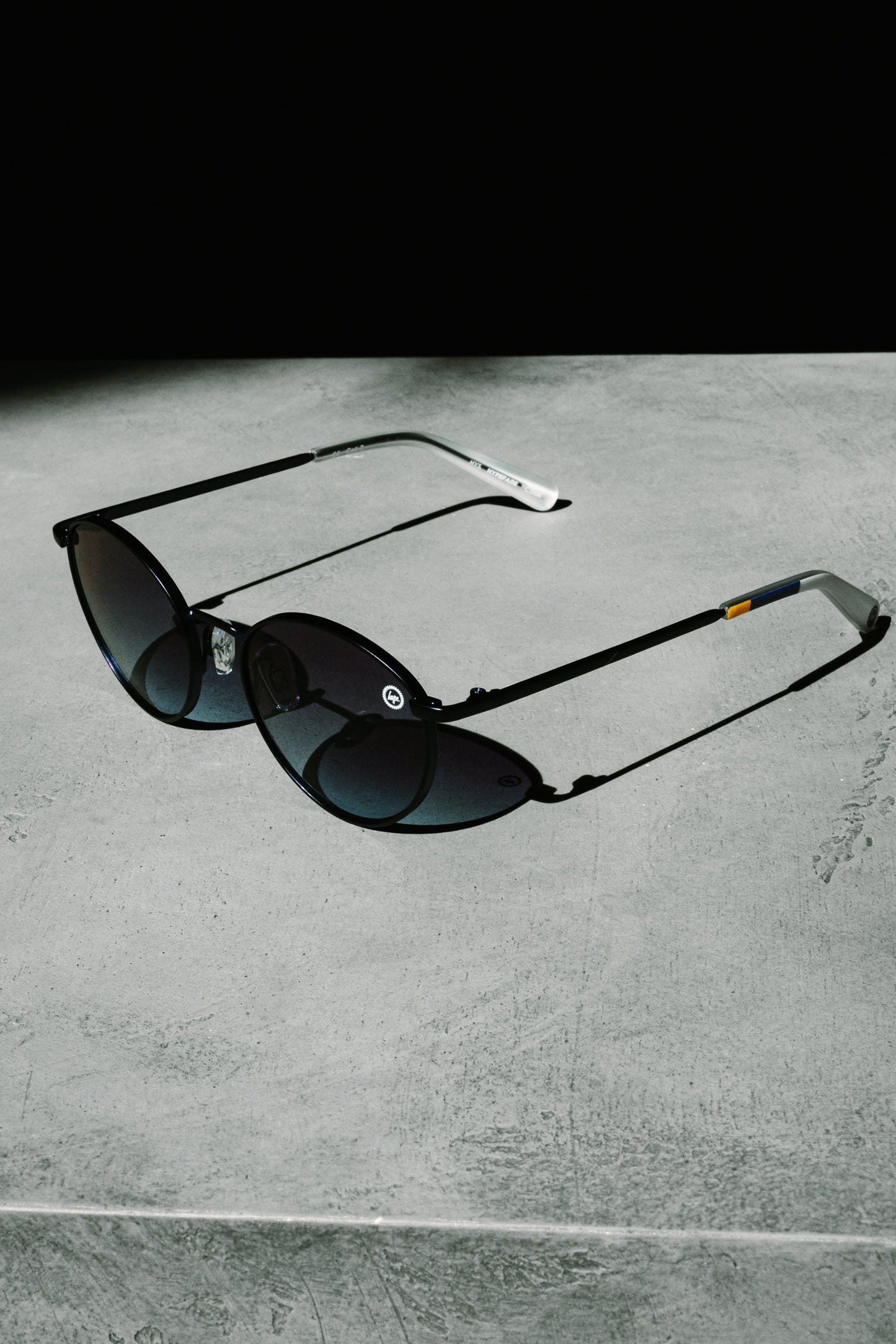 Hype Black Round Sunglasses