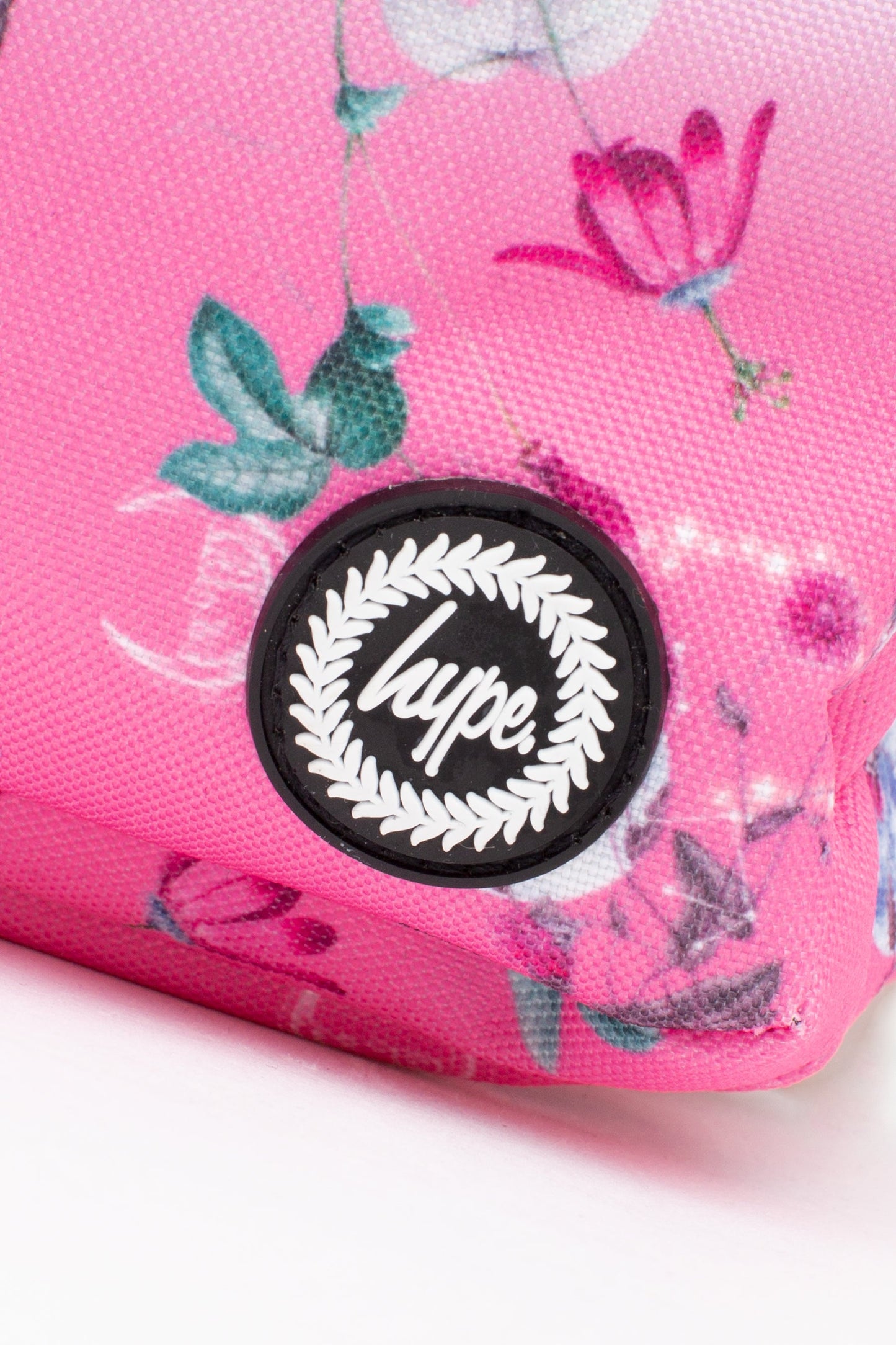 HYPE FLOWER ROADMAN BAG