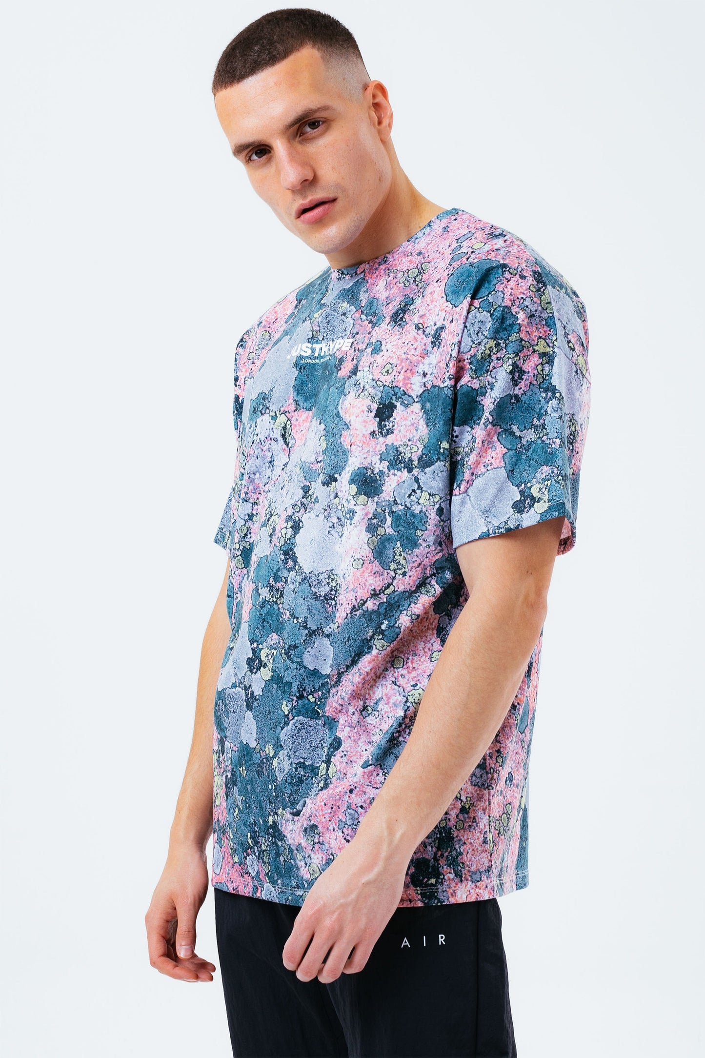 HYPE PASTEL ROCK MEN'S OVERSIZED T-SHIRT