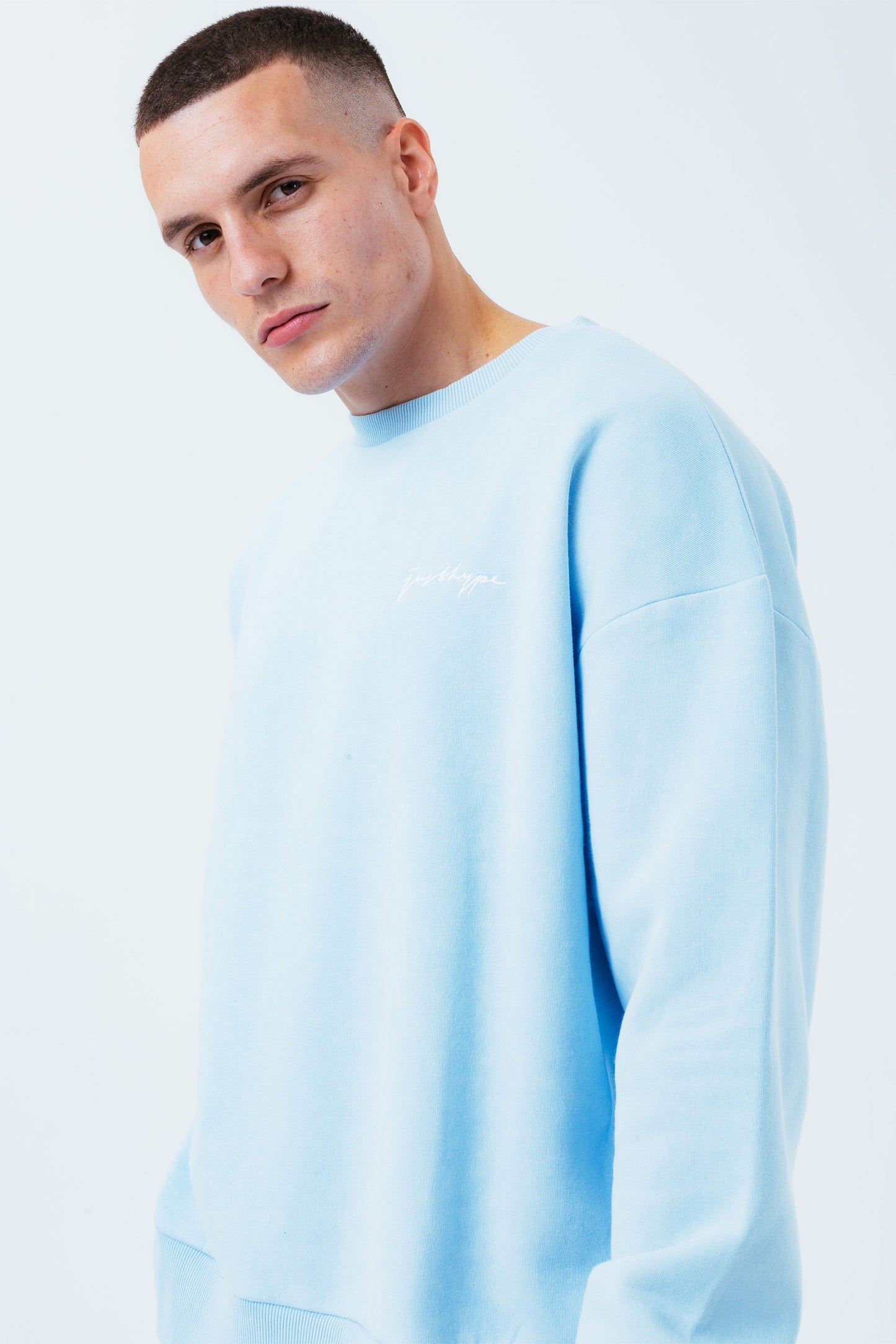 HYPE BLUE VINTAGE MEN'S OVERSIZED CREW NECK