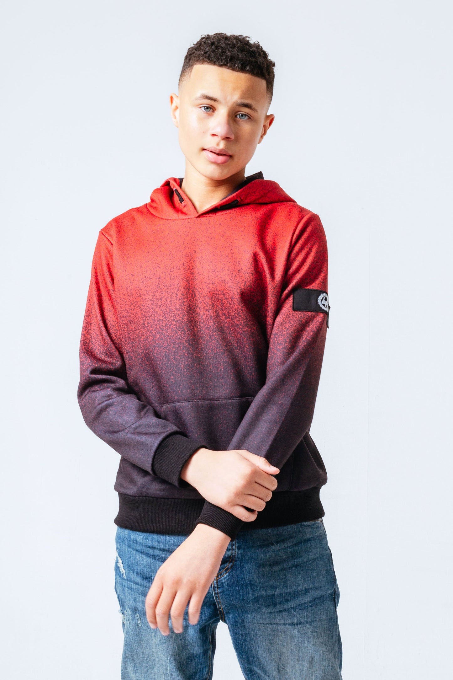 HYPE BLACK & RED SPECKLE FADE BOYS PULLOVER HOODIE