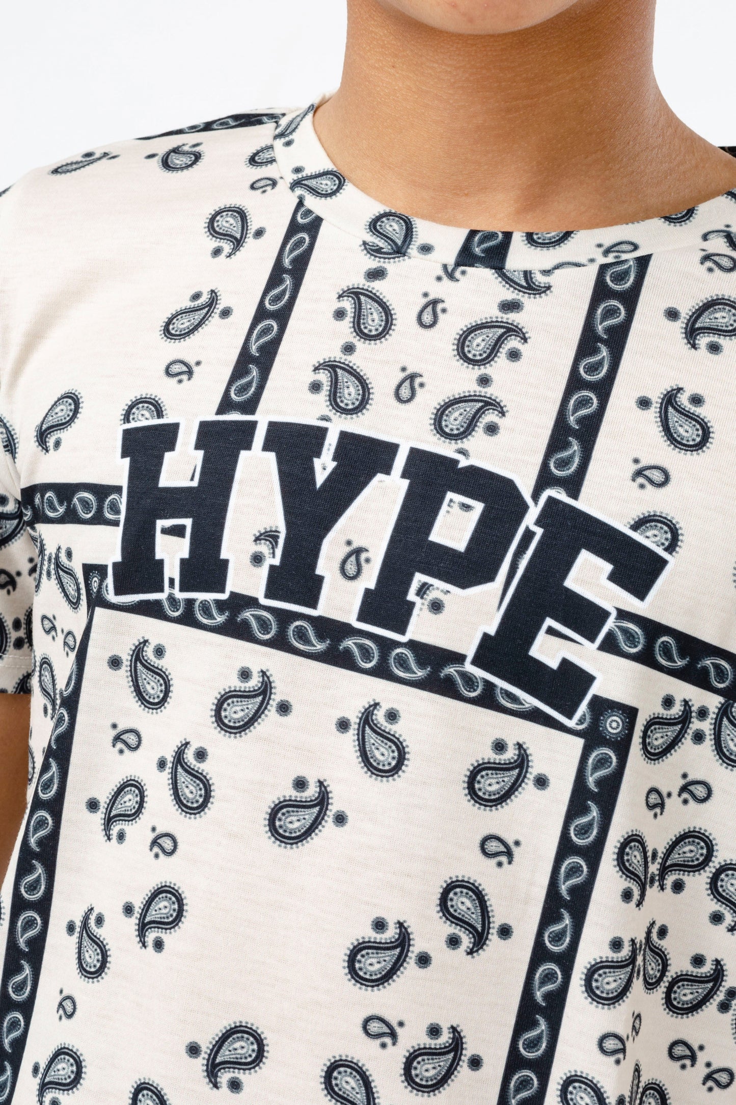 HYPE BOYS CREAM PAISLEY CHECK COLLEGE T-SHIRT