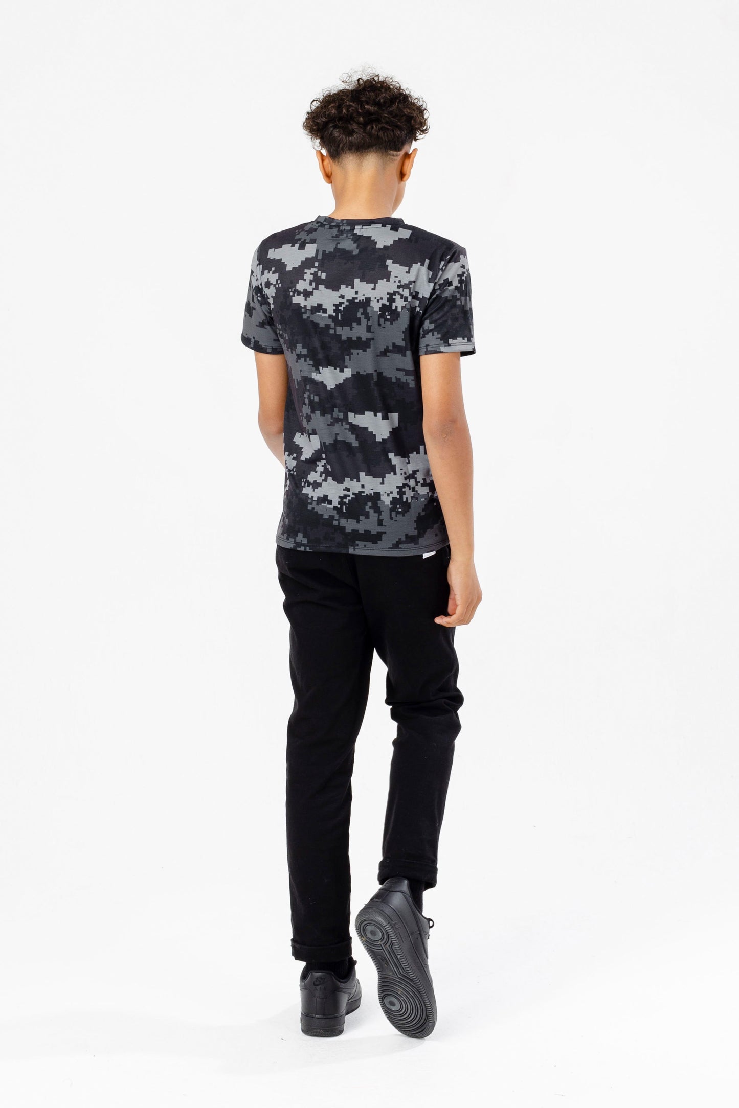 HYPE BOYS BLACK PIXEL CAMO SCRIBBLE T-SHIRT